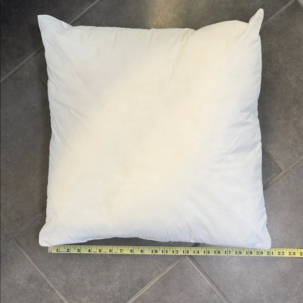Aavie Pillow Chunky Knit Cream with insert